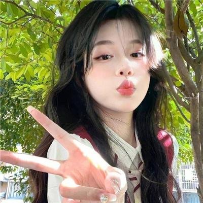 港口的日本姑娘